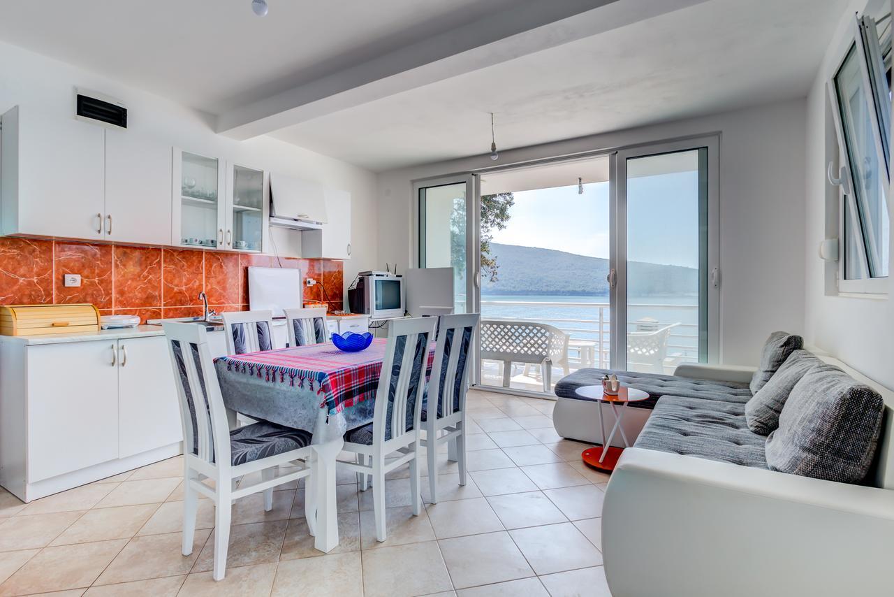 Seaside Apartment Kruce Ulcinj Ngoại thất bức ảnh